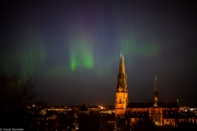 Norrsken över Uppsala domkyrka